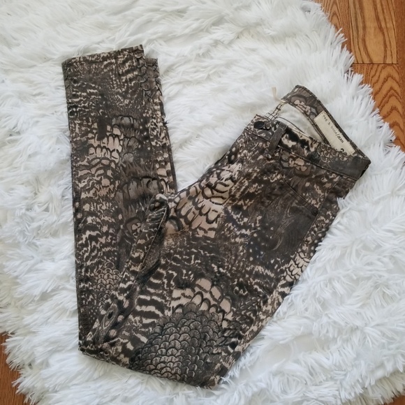 rag & bone Denim - Rag & Bone Legging Skinny Jean In Feather Print